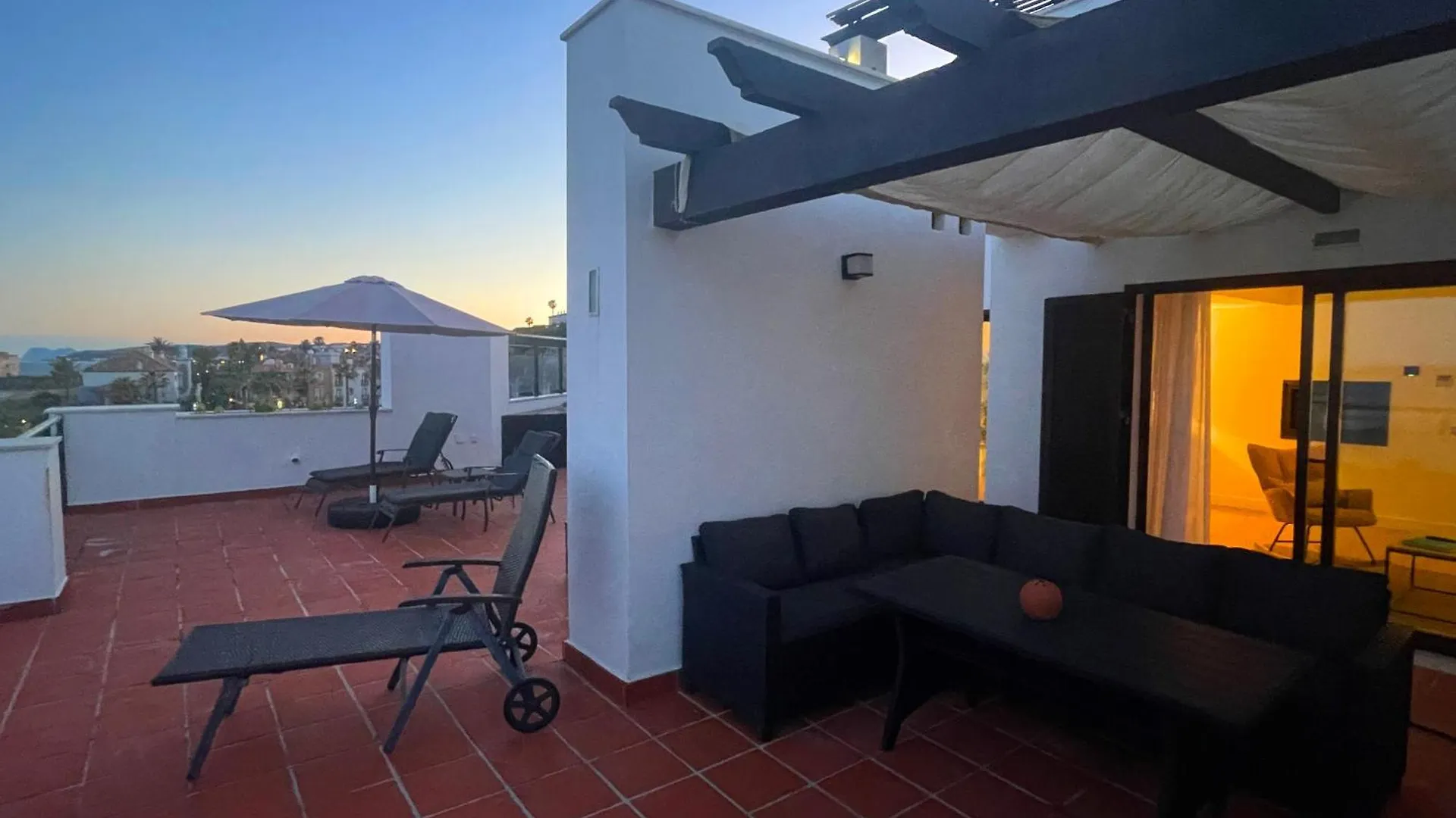 Exclusive Luxury Frontline Beach Penthouse Casares Del Mar - Estepona